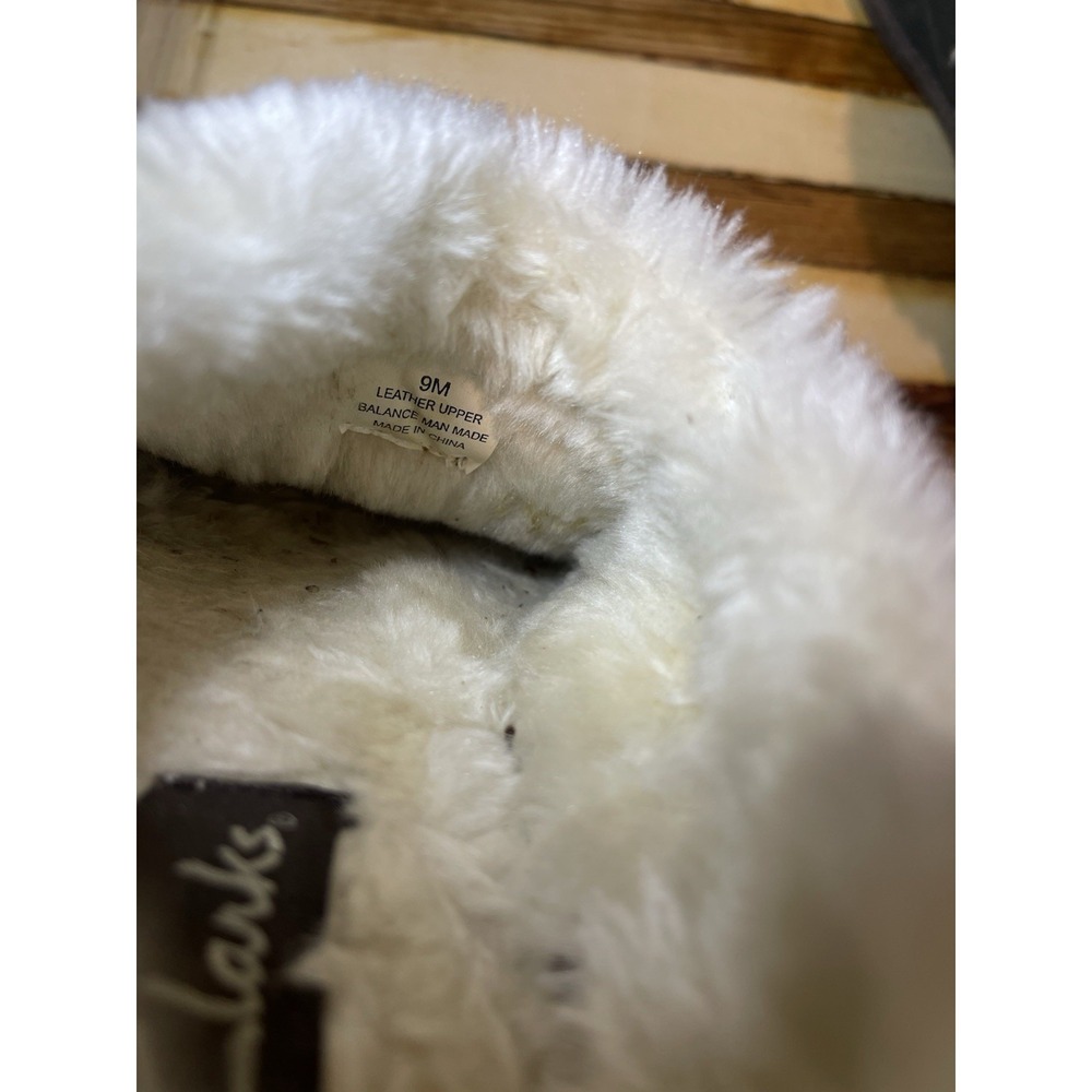 Clarks Kimberly Clog slipper With Faux Fur Lining Gray SuedeSize9 - Picture 6 of 6